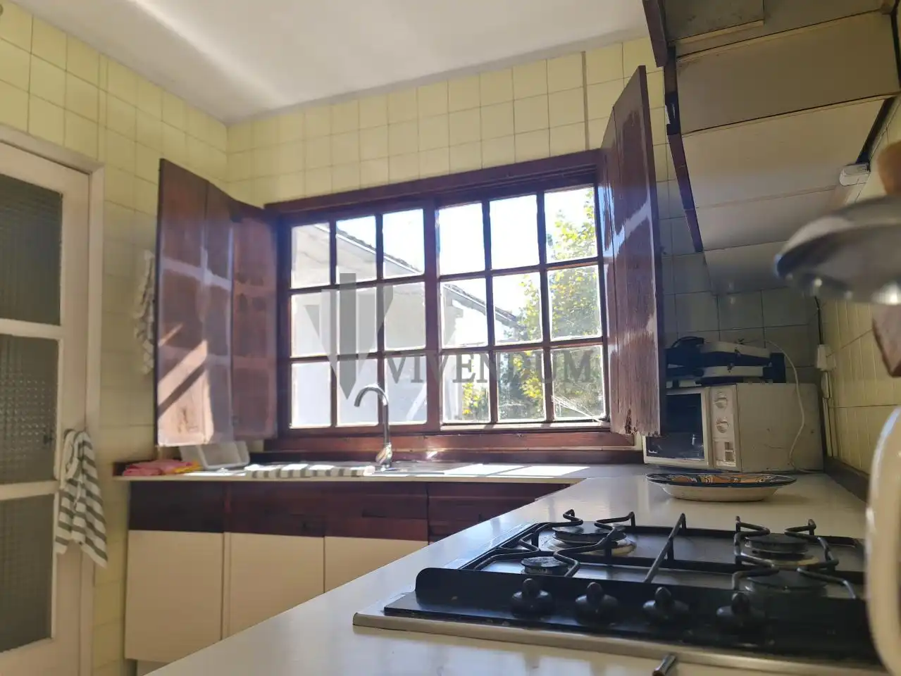 Cocina de Casa o chalet en venta en Redondela con Jardín privado, Trastero y Piscina