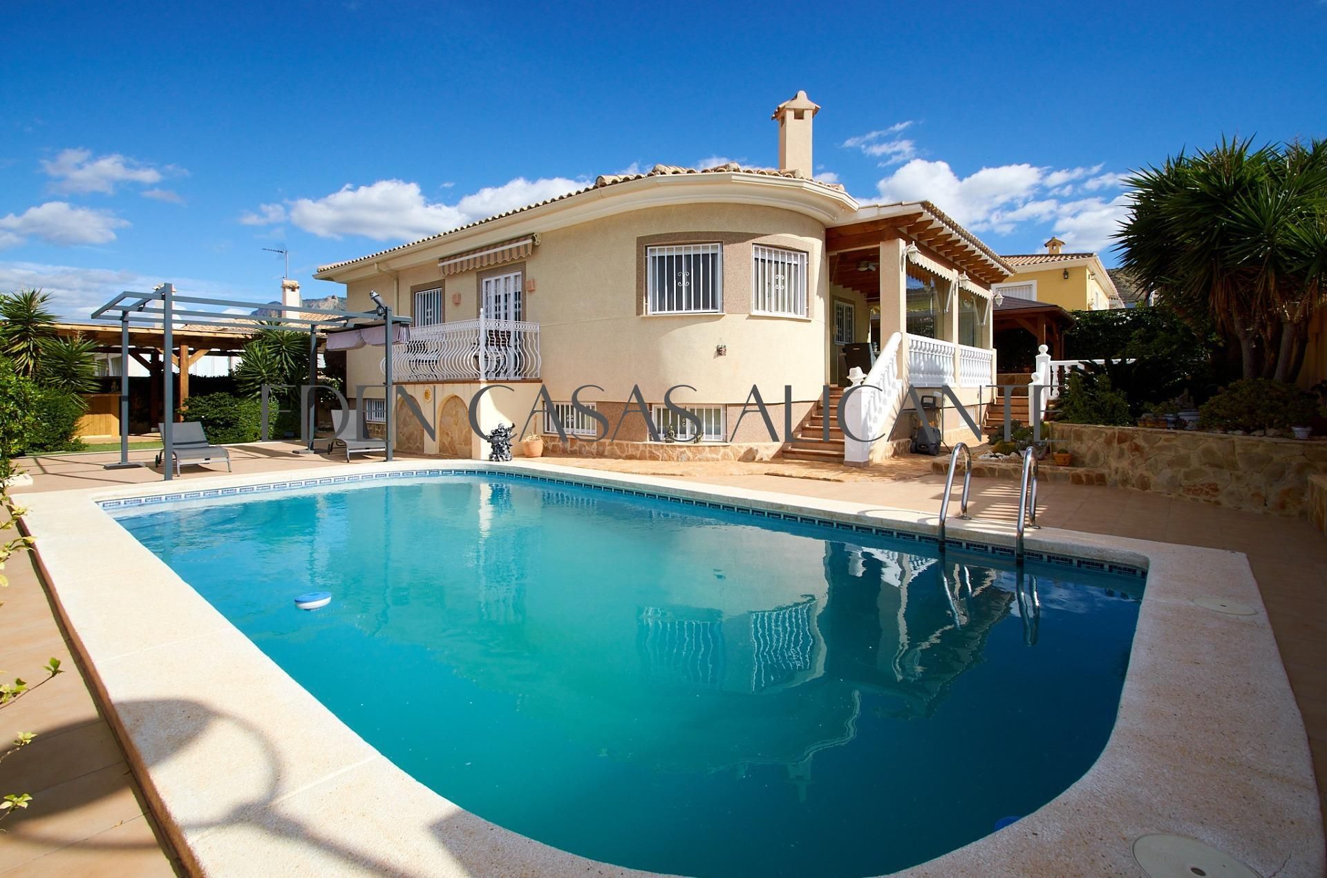 Exterior view of House or chalet for sale in Busot  with Air Conditioner, Heating and Private garden