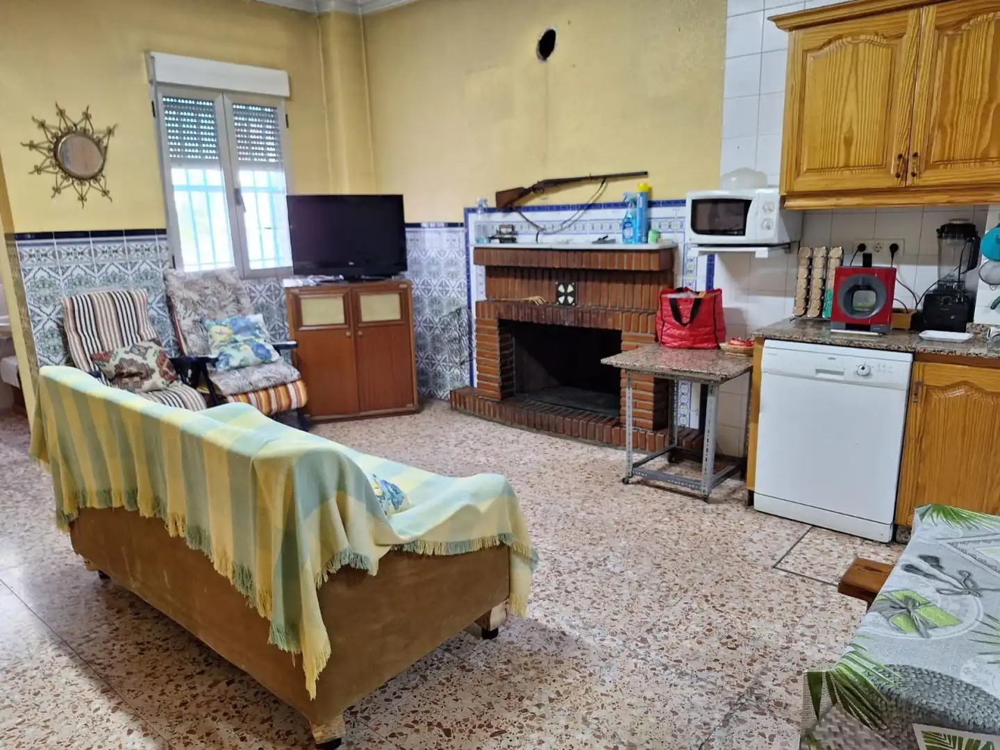 Sala de estar de Finca rústica en venta en Villena con Terraza y Piscina
