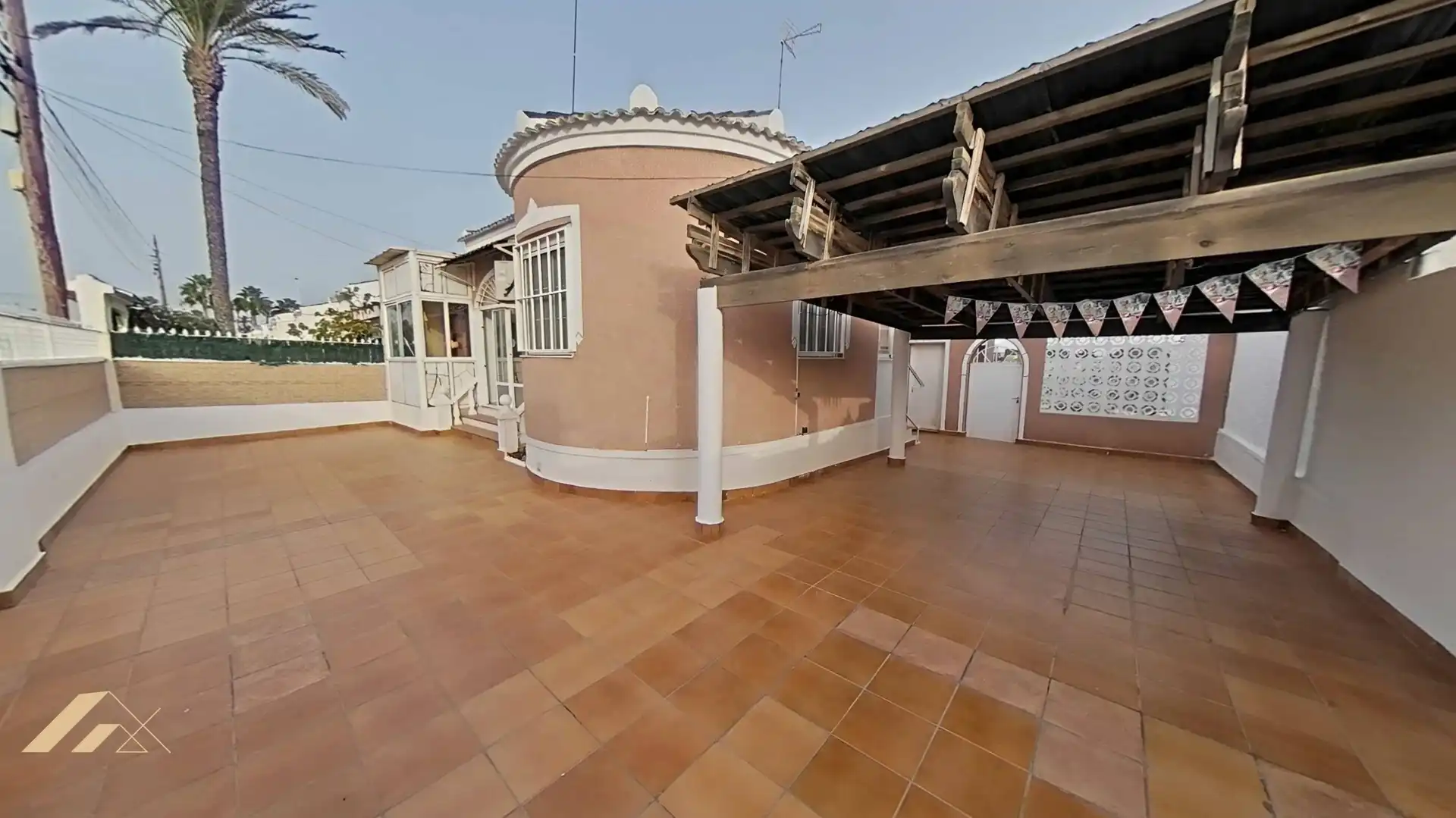 Vista exterior de Casa o chalet en venta en Torrevieja con Aire acondicionado, Terraza y Trastero