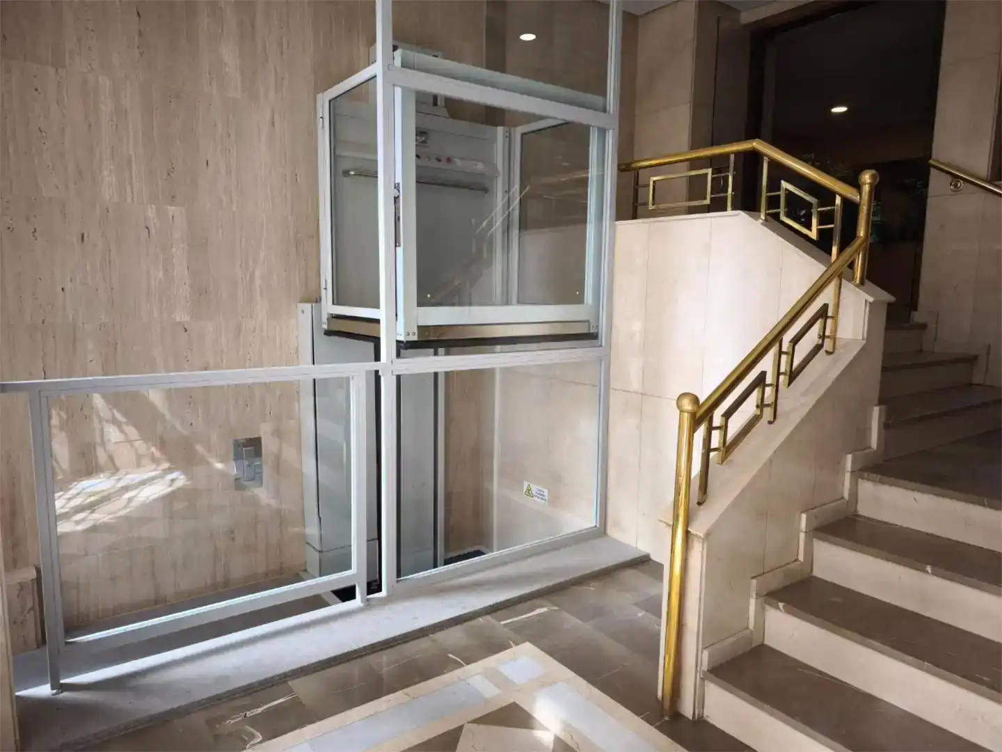 Piso en venta en  Granada Capital con Aire acondicionado y Balcón
