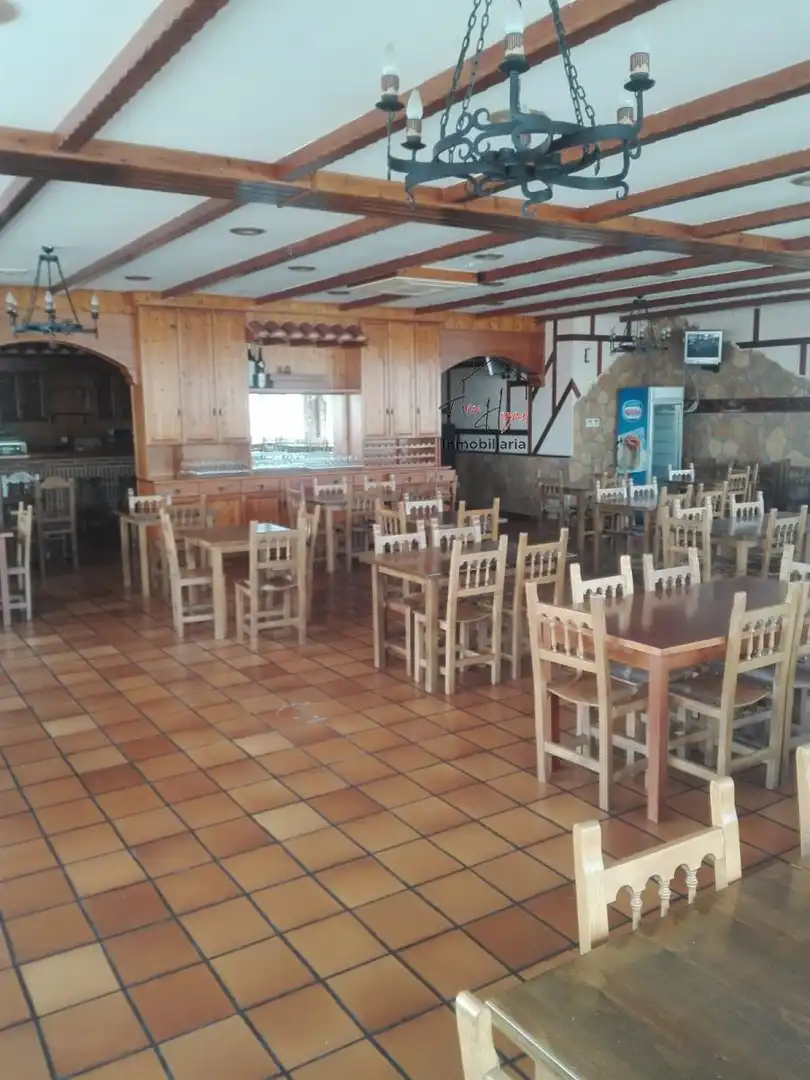 Locale commerciale in vendita a Rosales, imagen 9