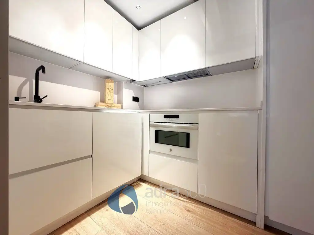 Cocina de Apartamento de alquiler en  Logroño con Calefacción y Amueblado