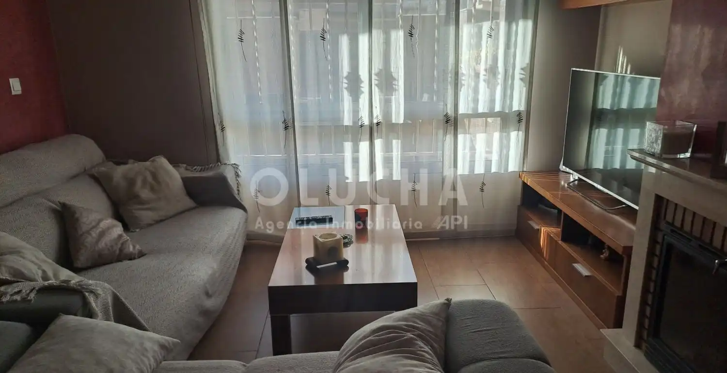 Sala d'estar de Casa o xalet en venda en Onda amb Terrassa