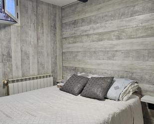 Bedroom of Flat to share in Ugena  with Alarm