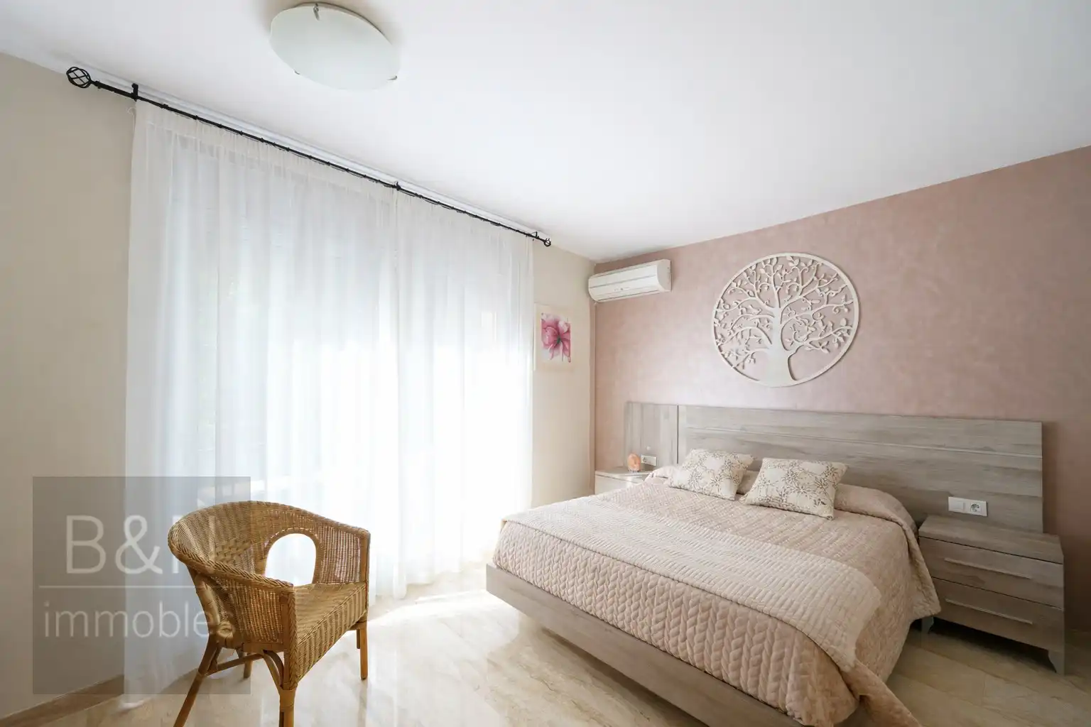 Habitación de Casa o chalet en venta en Terrassa con Aire acondicionado, Calefacción y Terraza