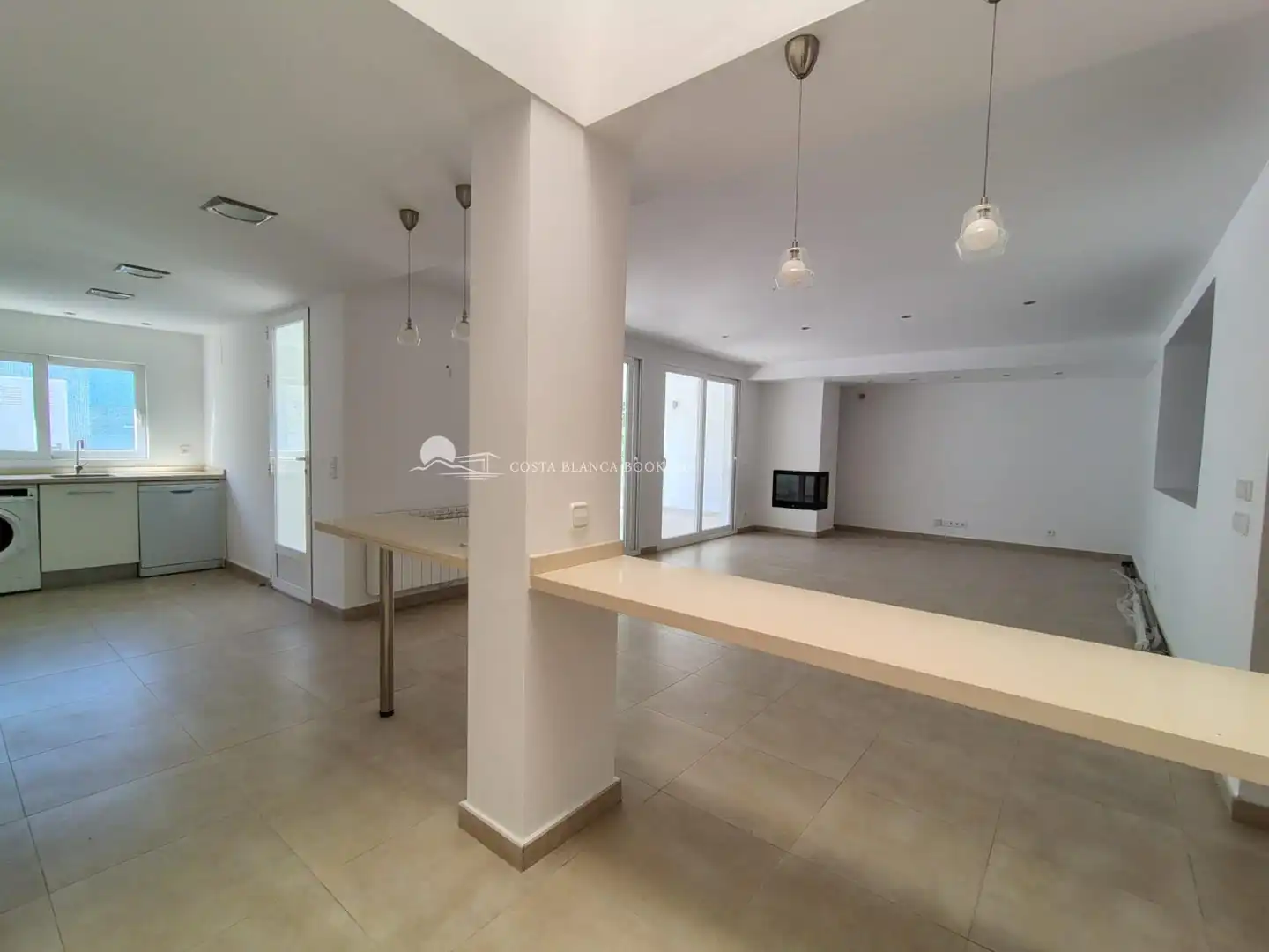 Casa bifamiliare con piscina in vendita a Calle  AUSTRAL, imagen 6