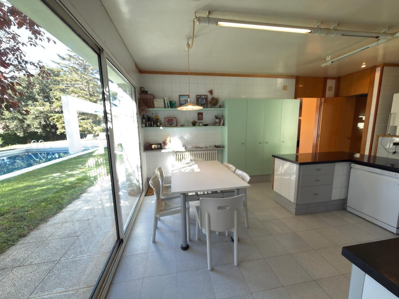 Cuina de Casa o xalet en venda en Igualada amb Aire condicionat, Calefacció i Jardí privat
