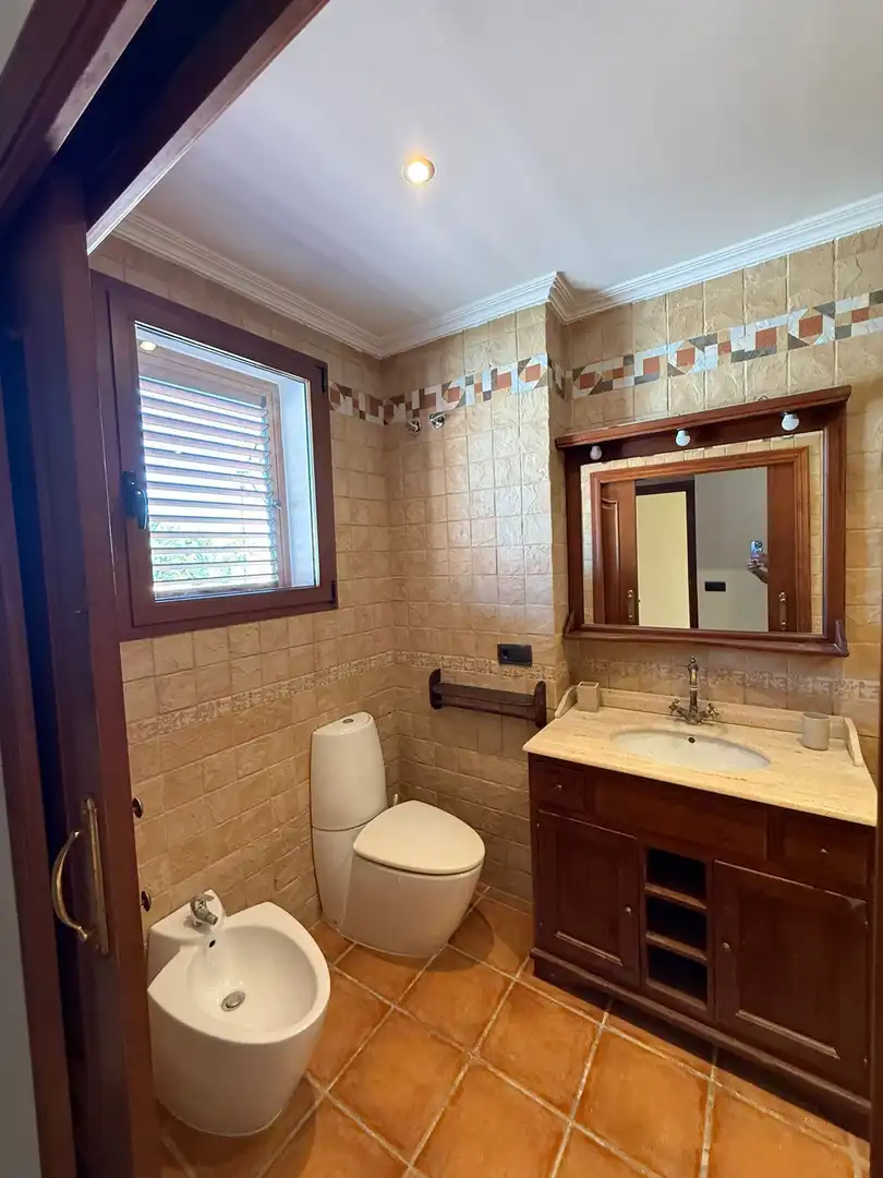 Baño de Casa o chalet en venta en La Nucia con Jardín privado, Trastero y Piscina