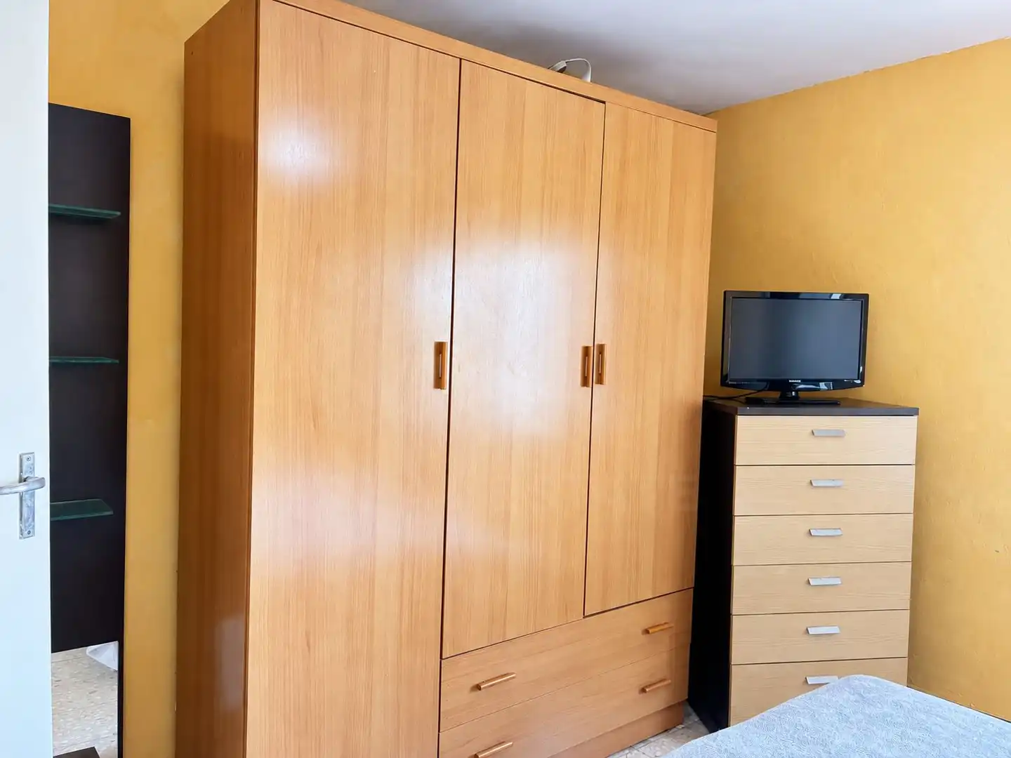 Bedroom of Country homes for sale in Montearagón, Toledo