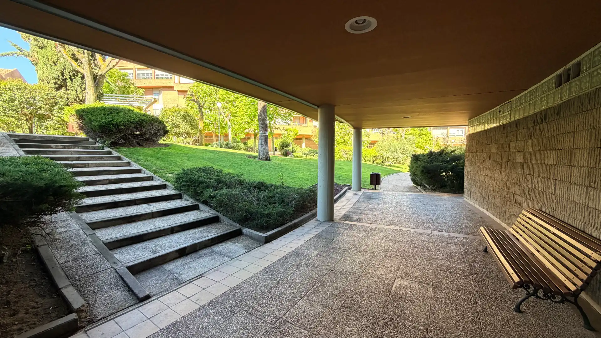 Pis en venda en Pozuelo de Alarcón amb Jardí privat, Terrassa i Microones