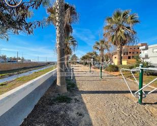 Exterior view of Single-family semi-detached for sale in El Ejido  with Terrace, Furnished and Oven