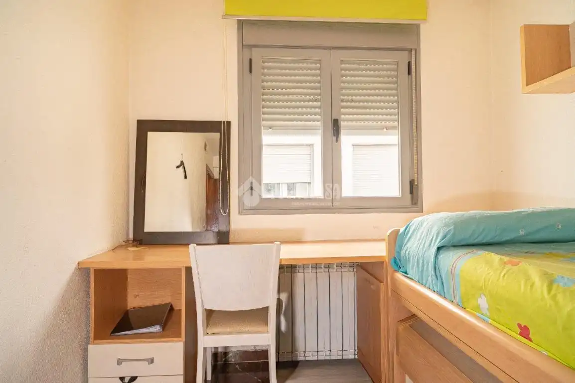 Bedroom of Flat for sale in Úbeda  with Air Conditioner