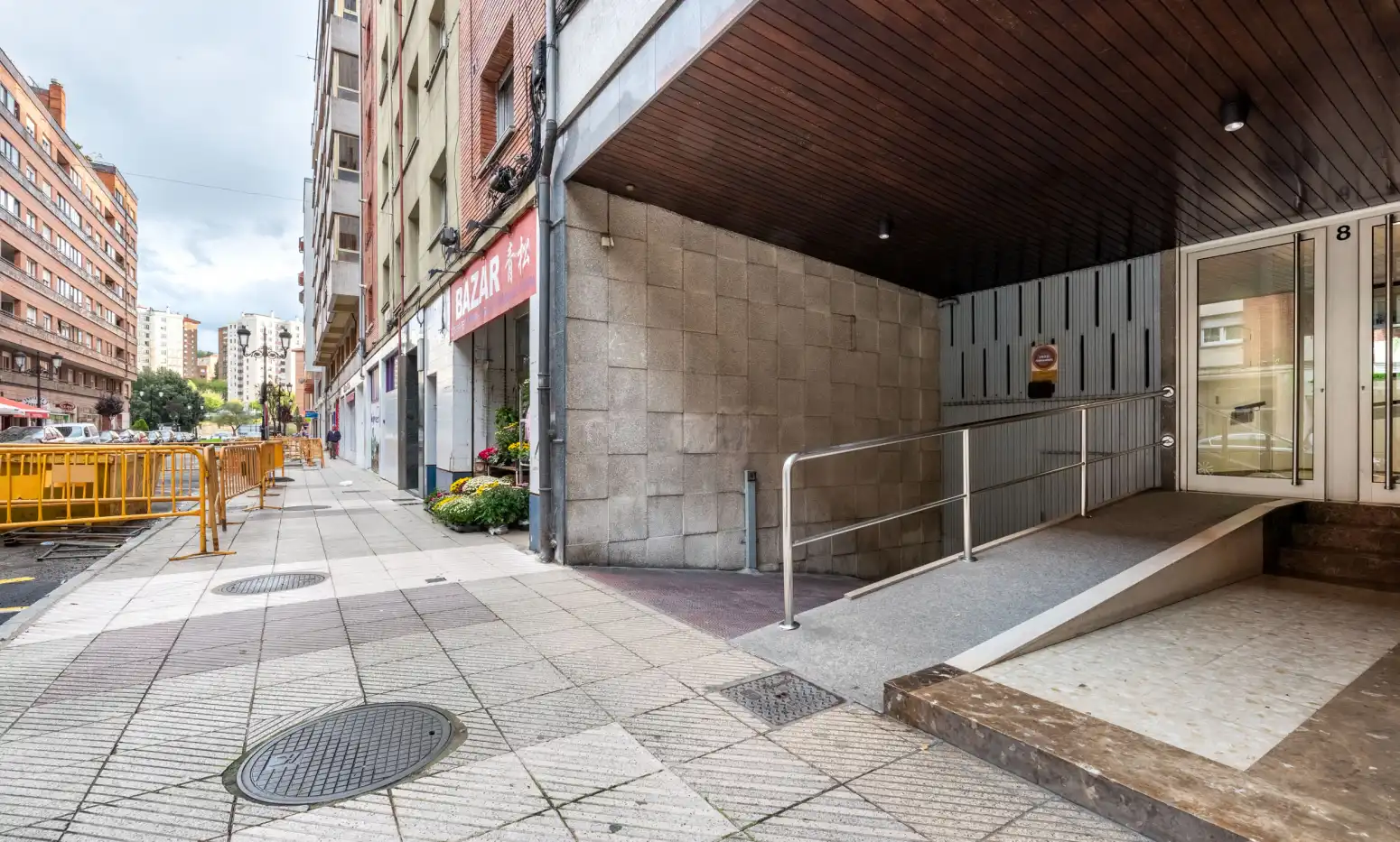 Flat for rent in Oviedo - CL SAN PEDRO MESTALLON, 8, Santo Domingo - El Campillín