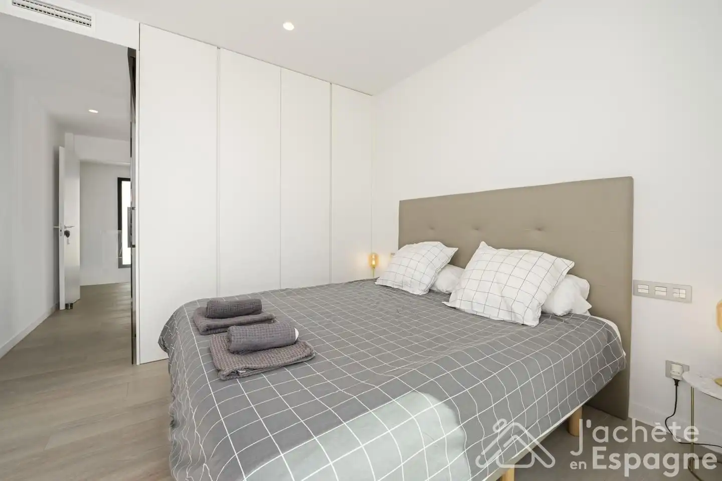 Haus mit Pool zum Verkauf in calle d'Equador, imagen 20