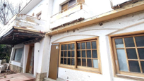 Exterior view of House or chalet for sale in Mataró