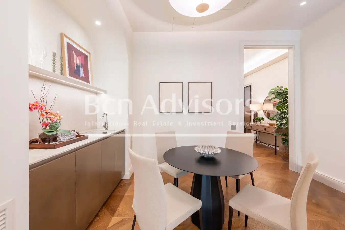 Menjador de Apartament en venda en Barcelona amb Aire condicionat, Calefacció i Terrassa