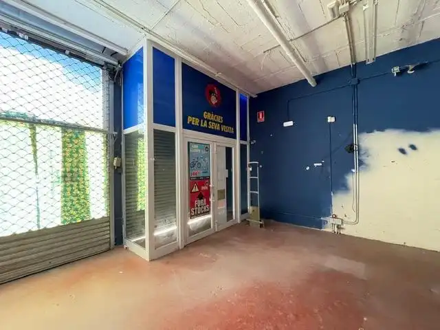 Local comercial en venta en Carrer C. Guilleries, imagen 12