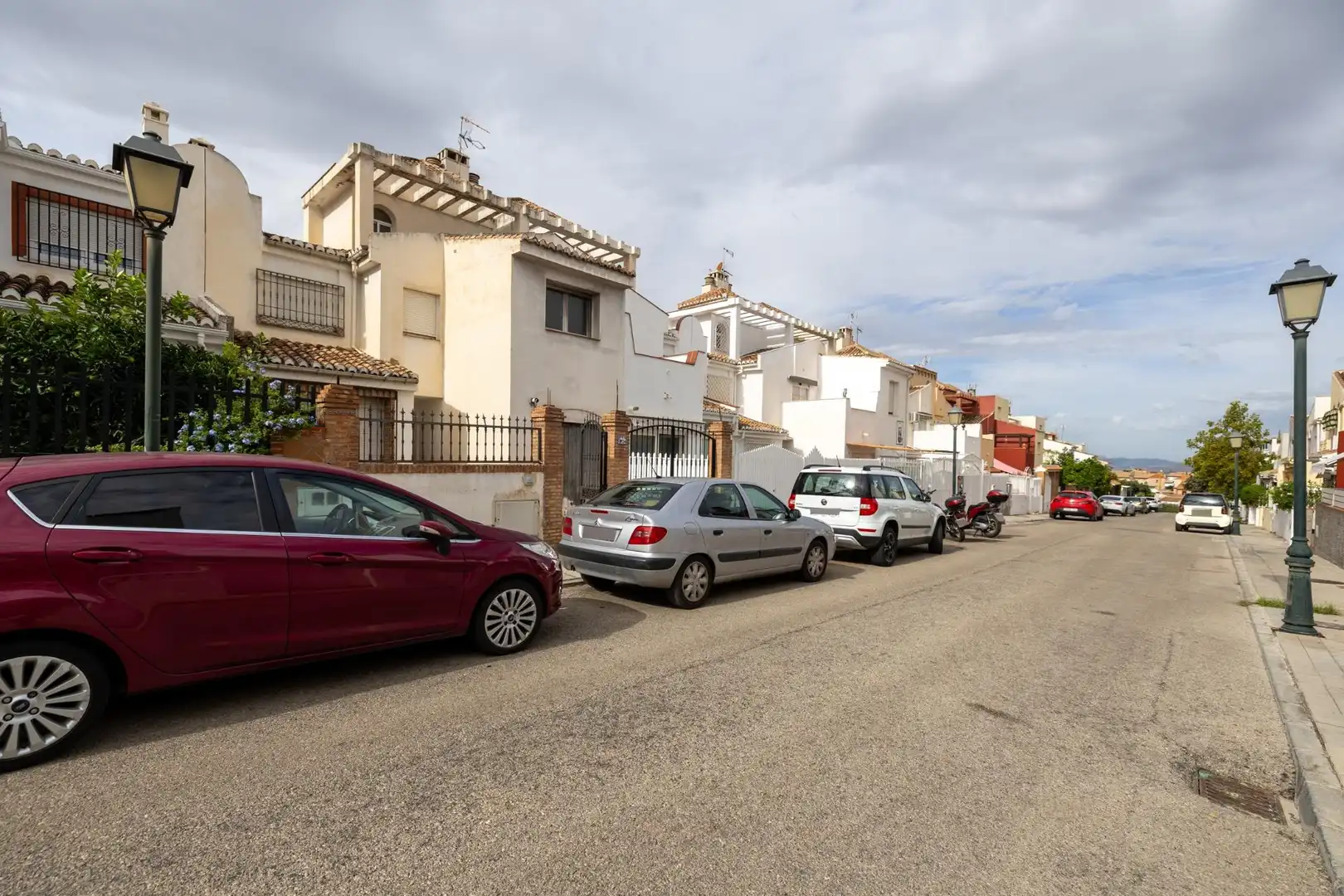 Casa a schiera con piscina in vendita a Huétor Vega, imagen 2