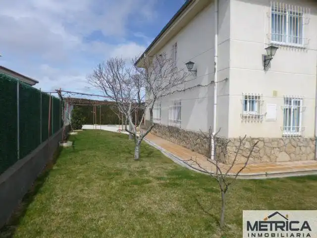 Casa o xalet en venda a Castellanos de Villiquera