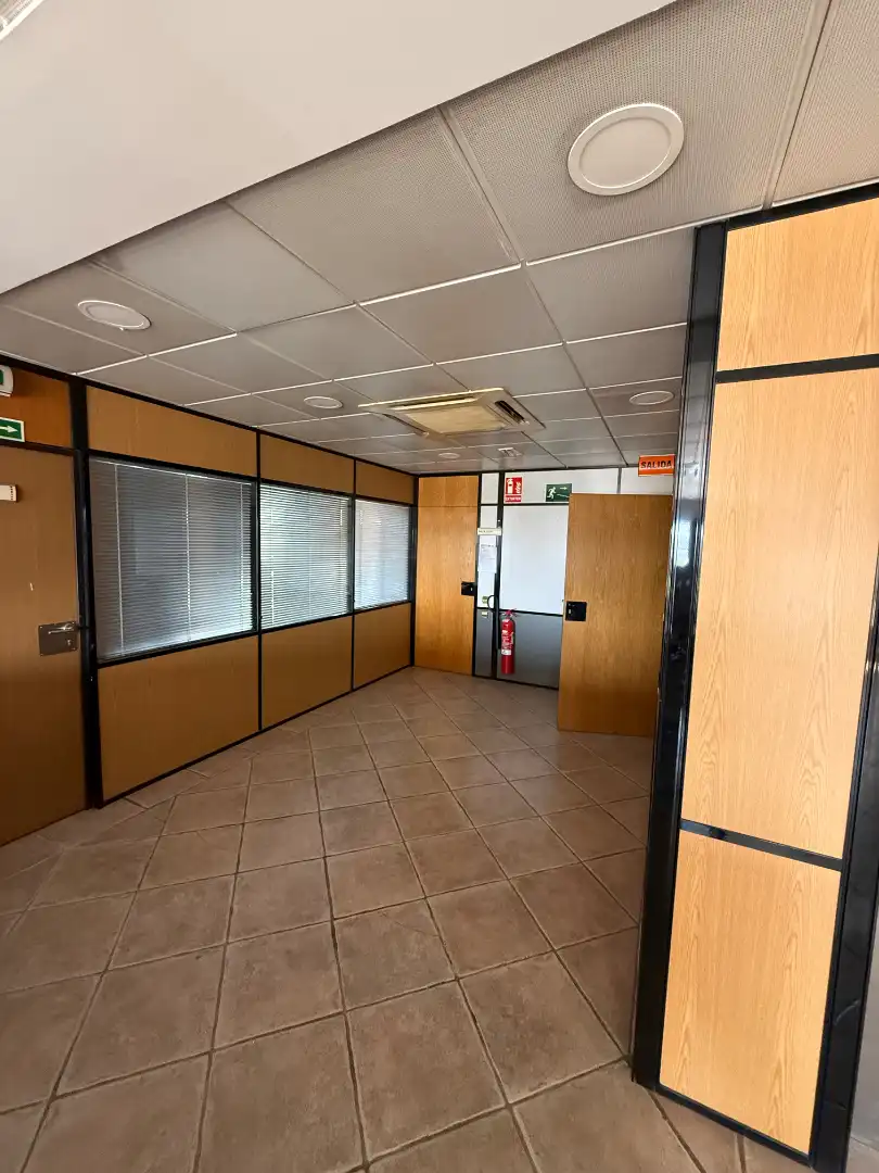 Büro mit Aufzug zur Miete in Avinguda de Barcelona 39A, imagen 10
