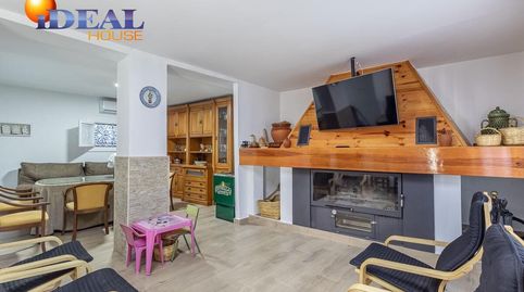 Encantadora Casa de una Planta con Amplio Terreno y Piscina en Guájar Faragüit, imatge 3