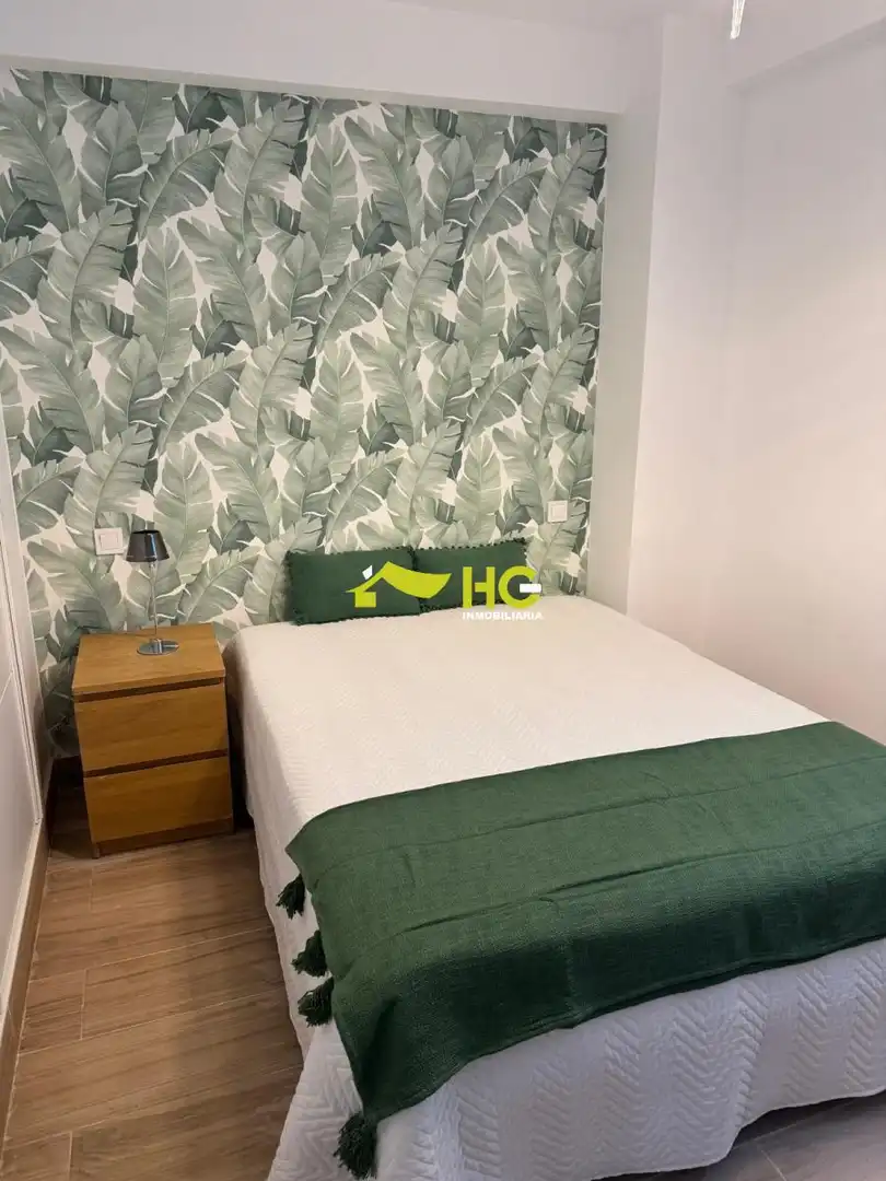 Habitación de Piso de alquiler en Alcorcón con Aire acondicionado, Calefacción y Amueblado