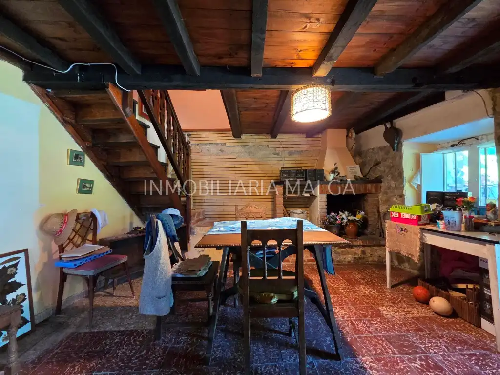 Houses for sale in Colunga  with Parquet flooring, Storage room and Furnished
