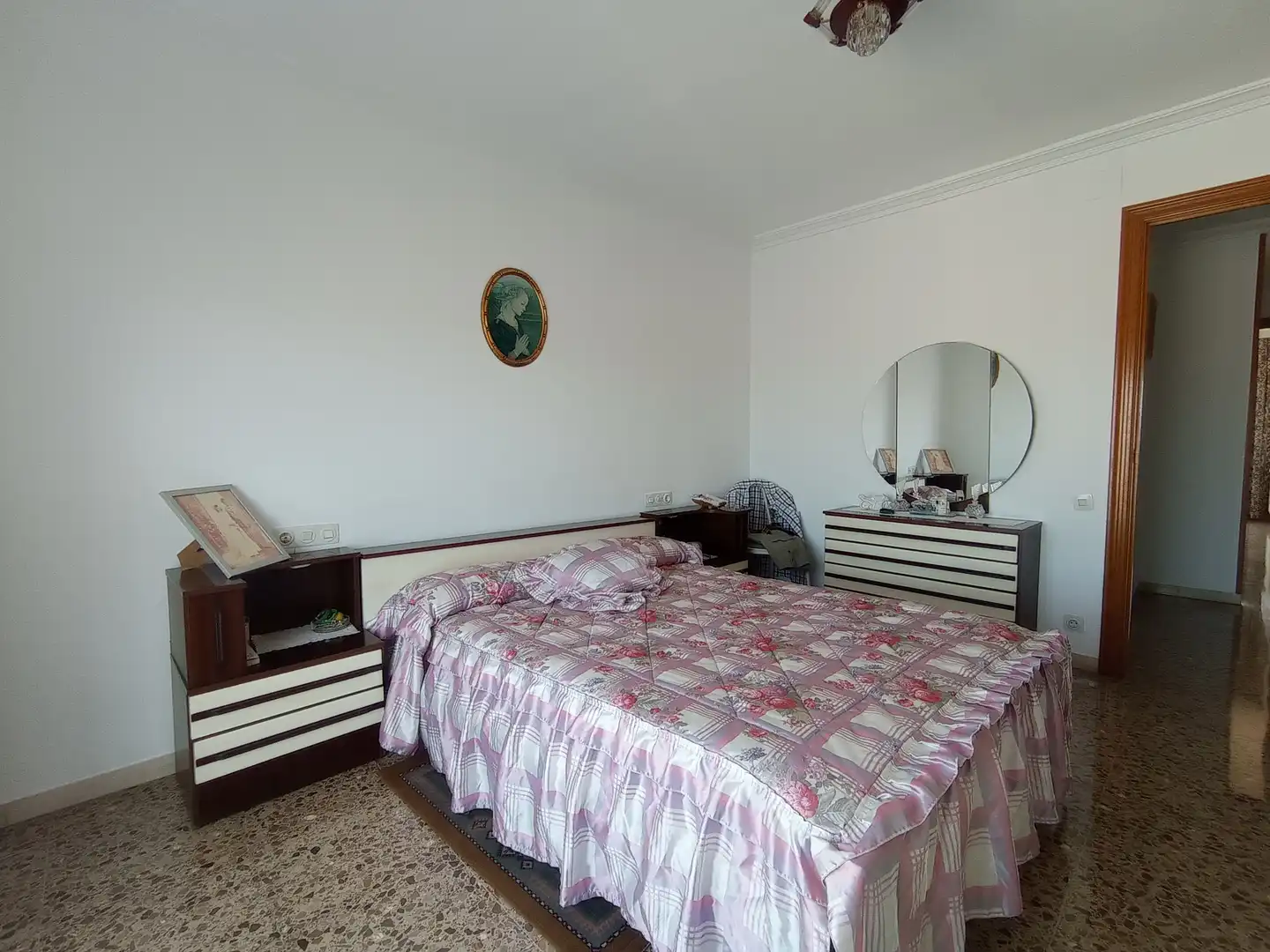 Schlafzimmer von Einfamilien-Reihenhaus zum Verkauf in Santa Perpètua de Mogoda mit Klimaanlage, Heizung und Terrasse