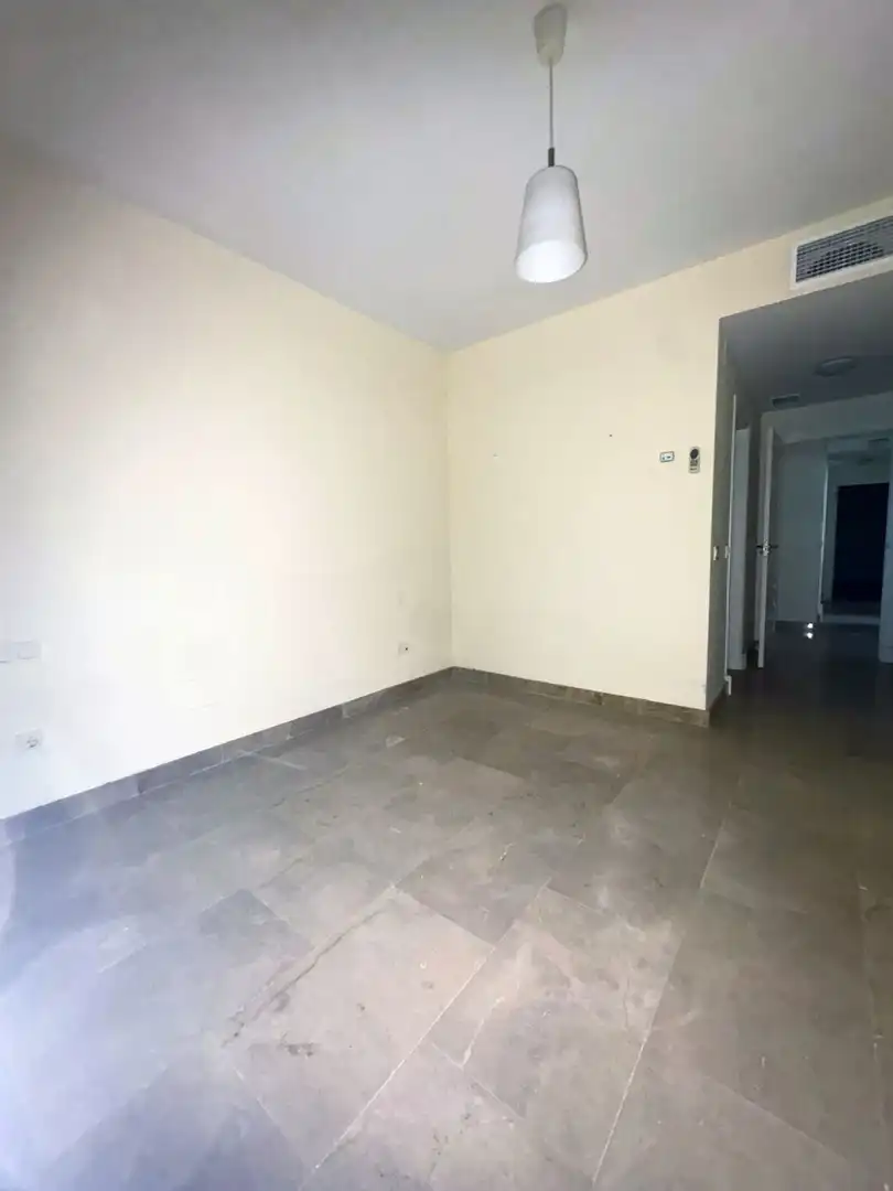 Flat for sale in La Duquesa