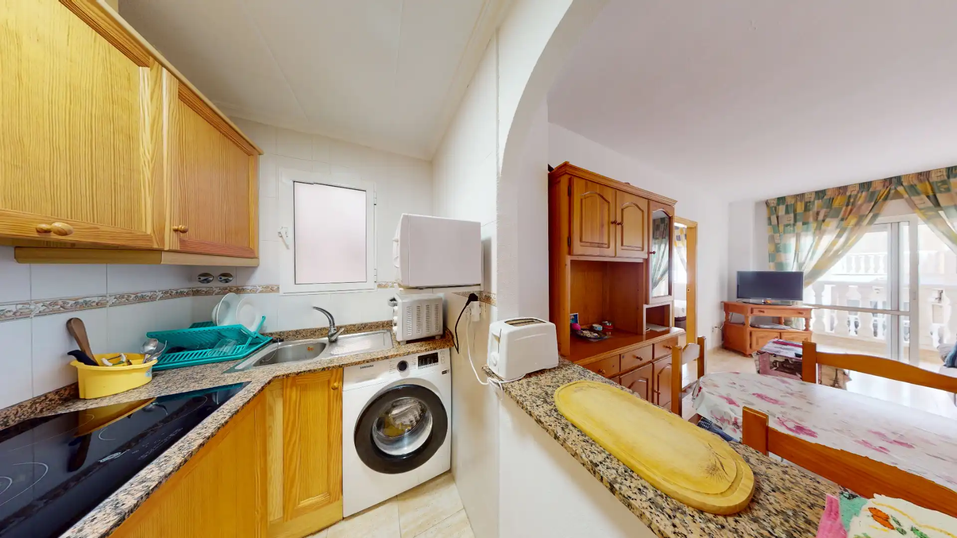Cuina de Pis en venda en Torrevieja amb Aire condicionat, Terrassa i Moblat