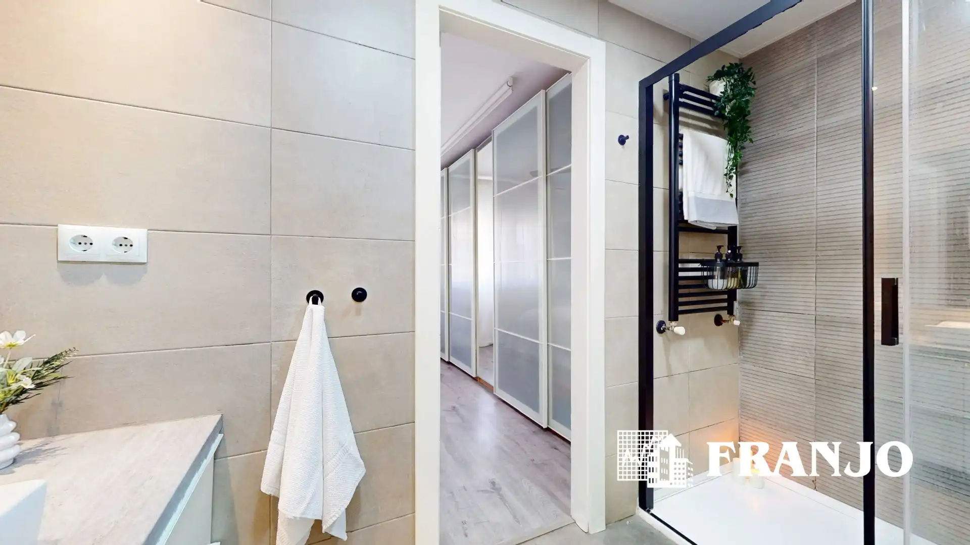 Baño de Piso en venta en Barberà del Vallès con Aire acondicionado y Calefacción