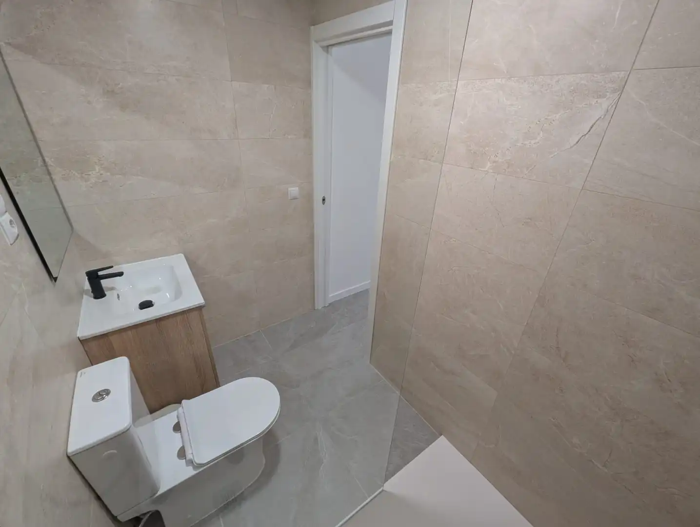 Badezimmer von Wohnung zum Verkauf in Torremolinos