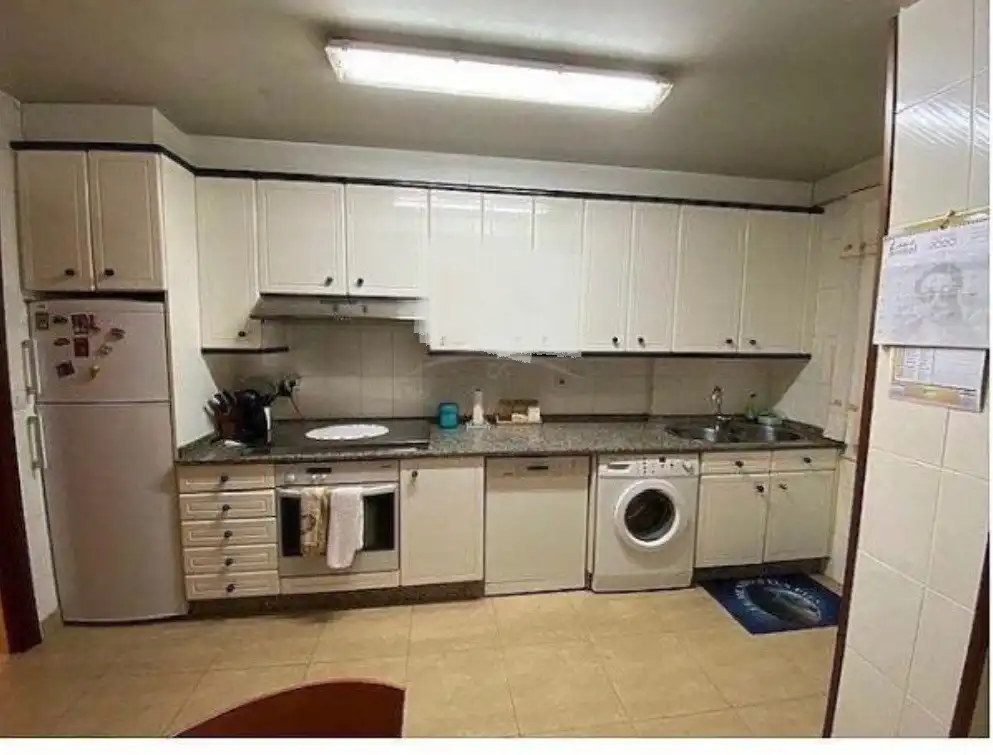 Kitchen of Flat for rent in Santiago de Compostela   with Heating and Furnished
