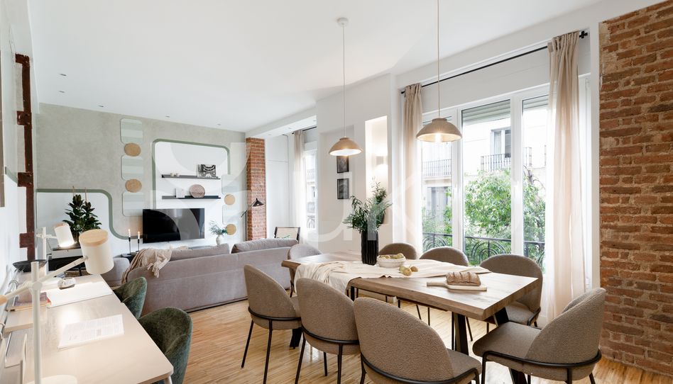 Apartamento de alquiler en Calle de Rafael Calvo, Almagro - Imagen 2