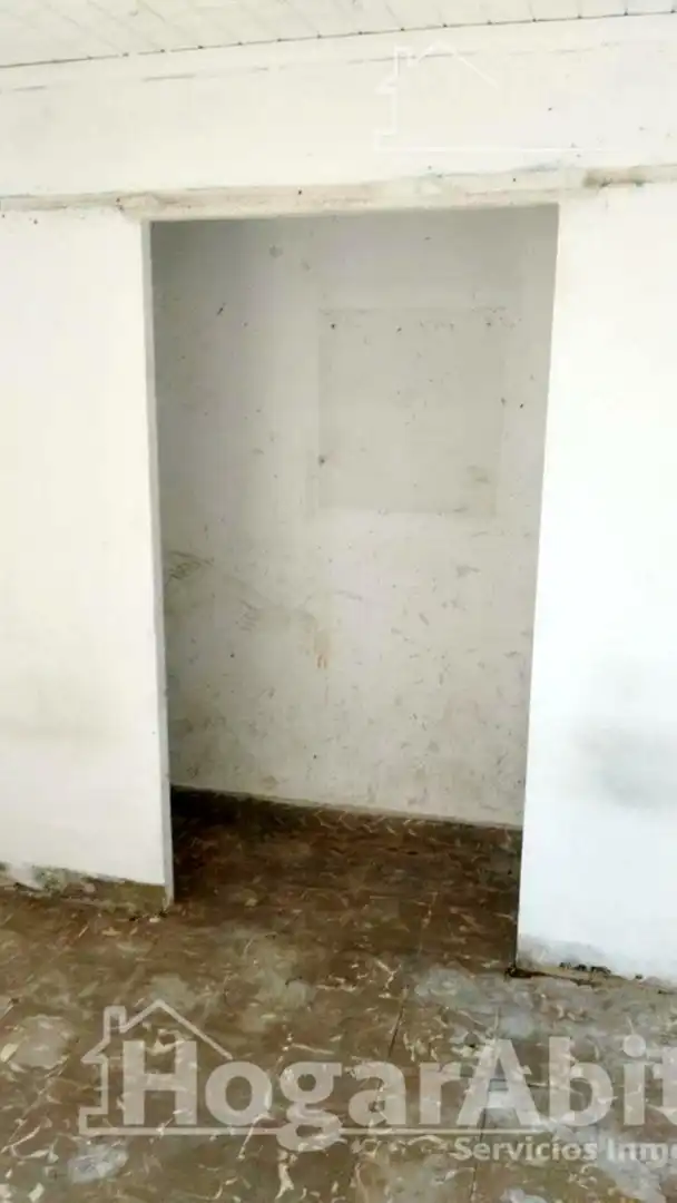 Flat for sale in Carcaixent  with Balcony