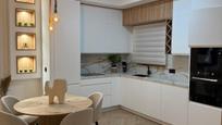 Kitchen of Flat for sale in  Sevilla Capital  with Air Conditioner, Heating and Balcony