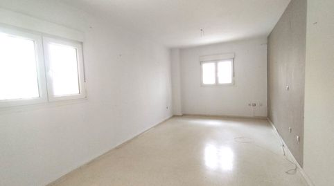 Foto 2 de Piso en venta en Plaza Alhambra, 2, San Juan del Puerto, Huelva