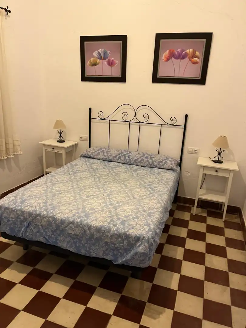 Schlafzimmer von Country house zur Miete in Riogordo mit Privatgarten, Schwimmbad und Möbliert