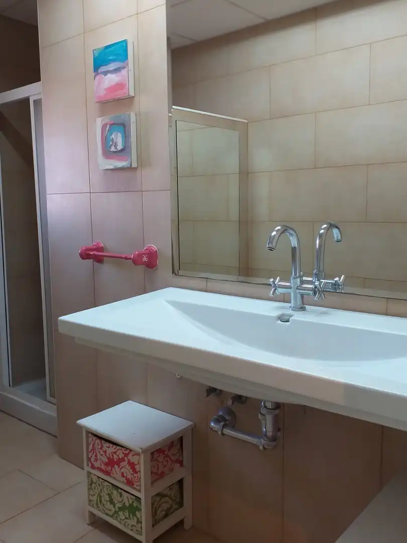 Baño de Piso de alquiler en Murcia con Aire acondicionado, Calefacción y Terraza