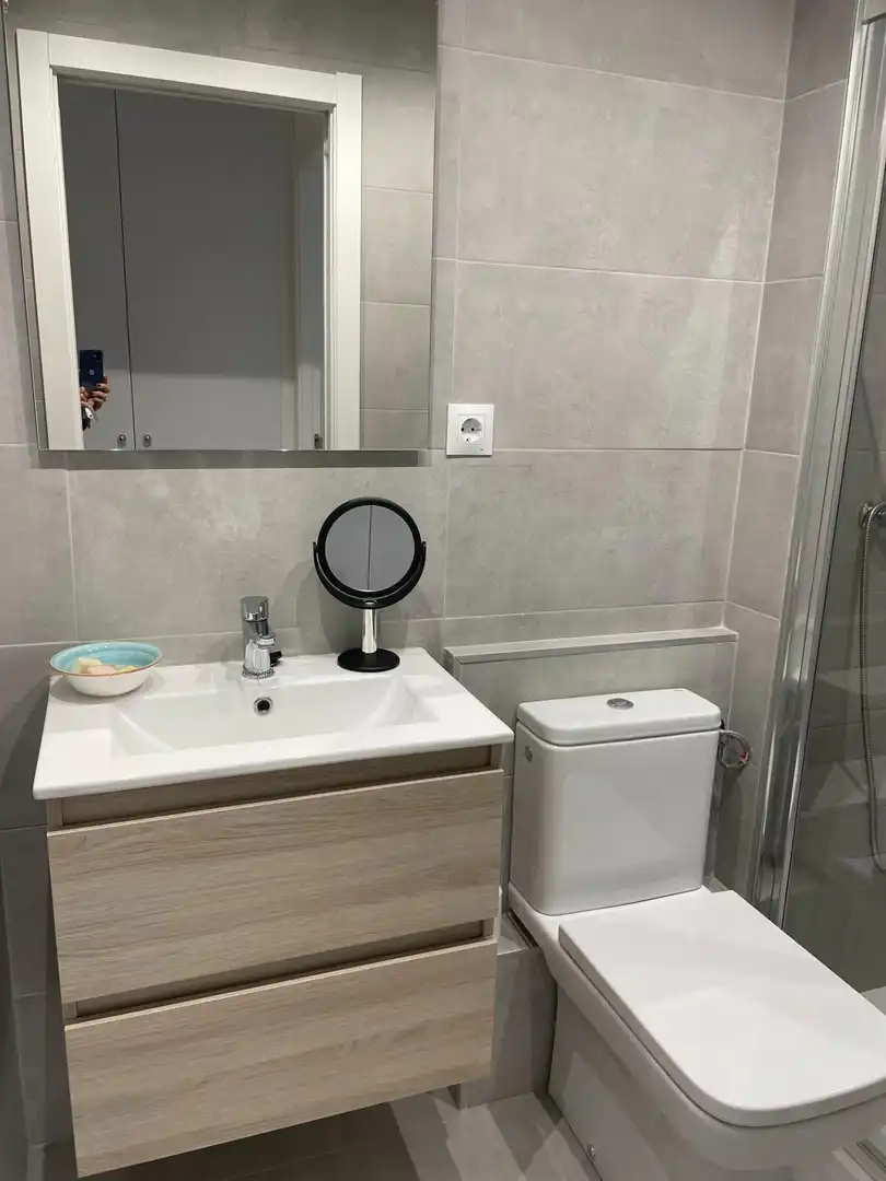 Bathroom of Flat for rent in Alicante / Alacant  with Air Conditioner, Heating and Furnished