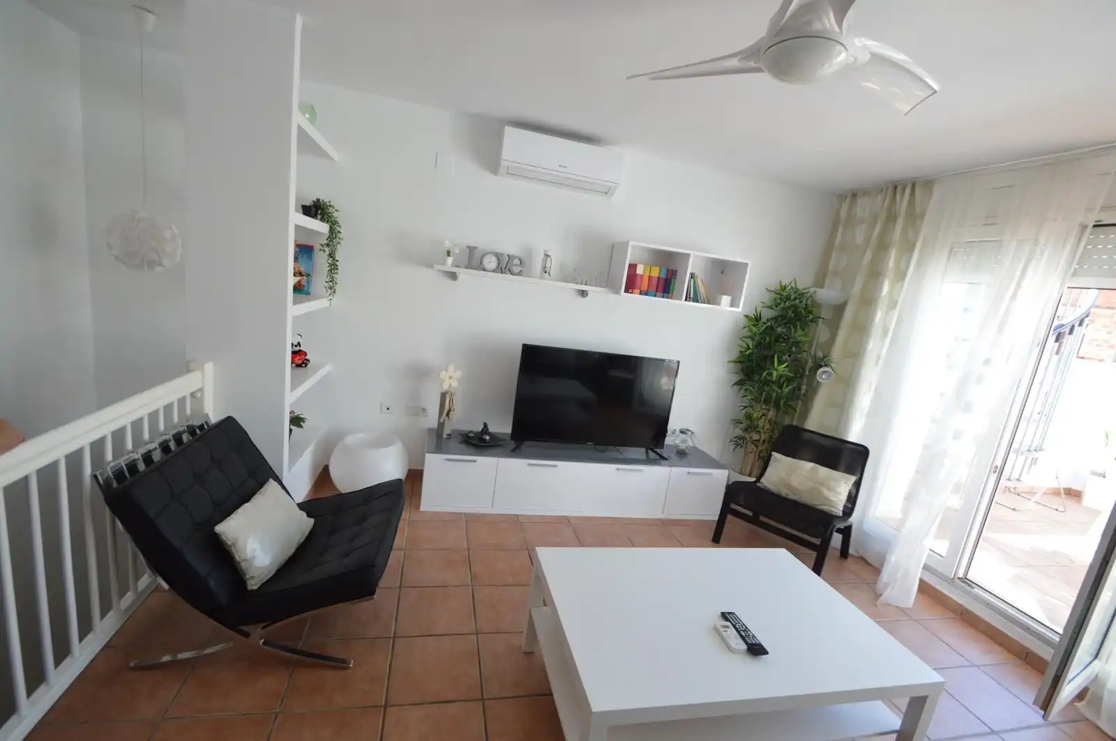 Wohnzimmer von Country house zum Verkauf in Vinaròs mit Klimaanlage, Heizung und Terrasse