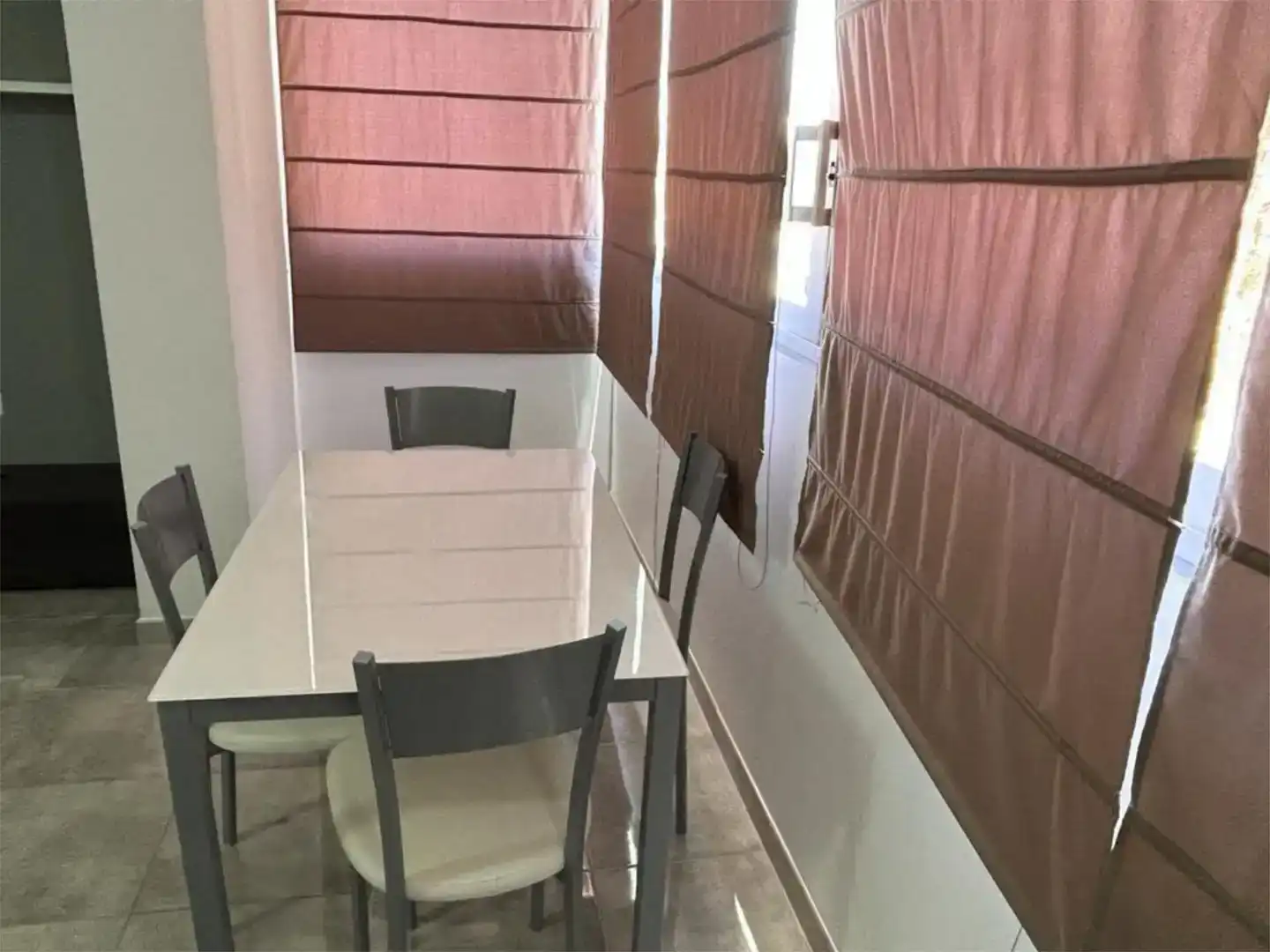 Menjador de Estudi en venda en Roses amb Aire condicionat, Moblat i Forn