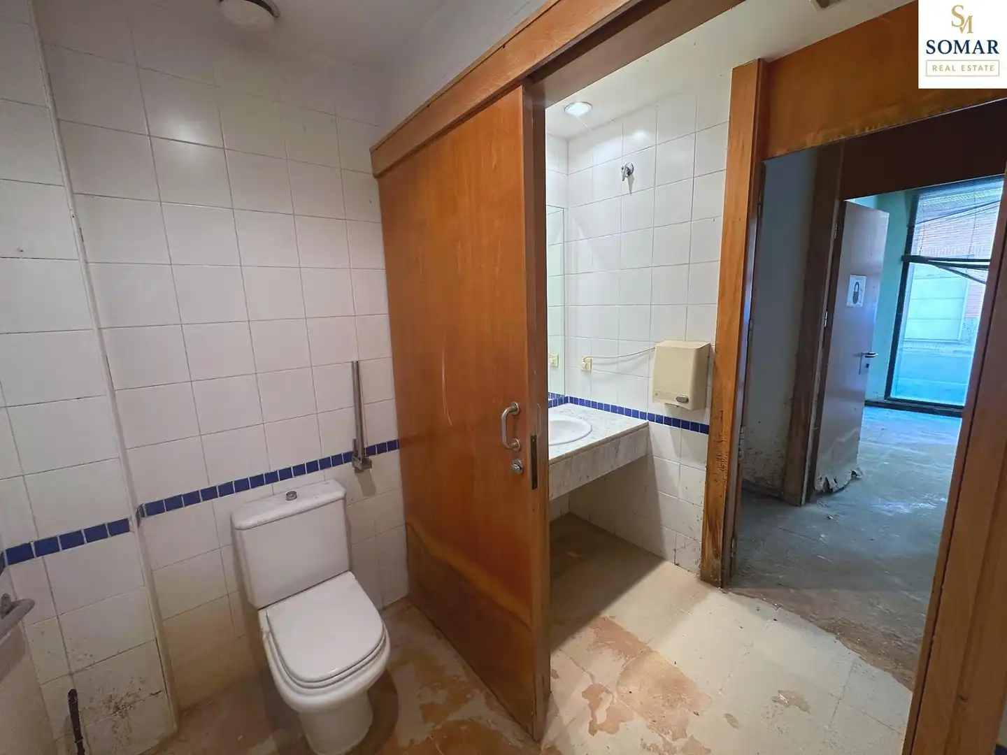Baño de Local en venta en Carlet