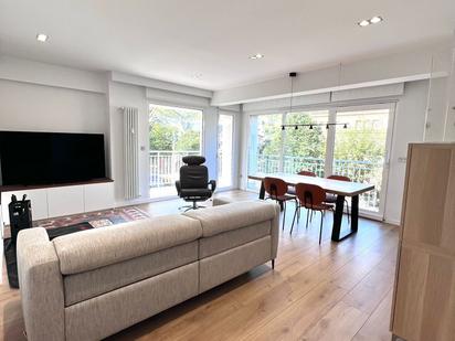 Living room of Flat for sale in Donostia - San Sebastián   with Heating and Terrace