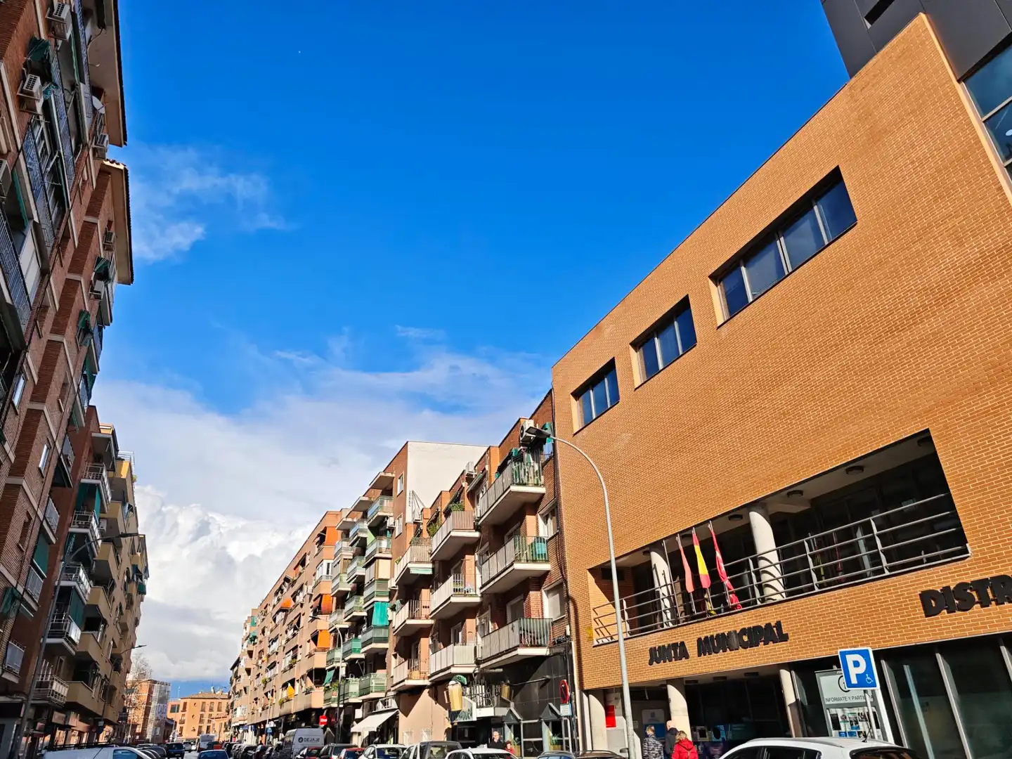 Außenansicht von Wohnungen zum Verkauf in Alcalá de Henares mit Klimaanlage, Heizung und Parkett