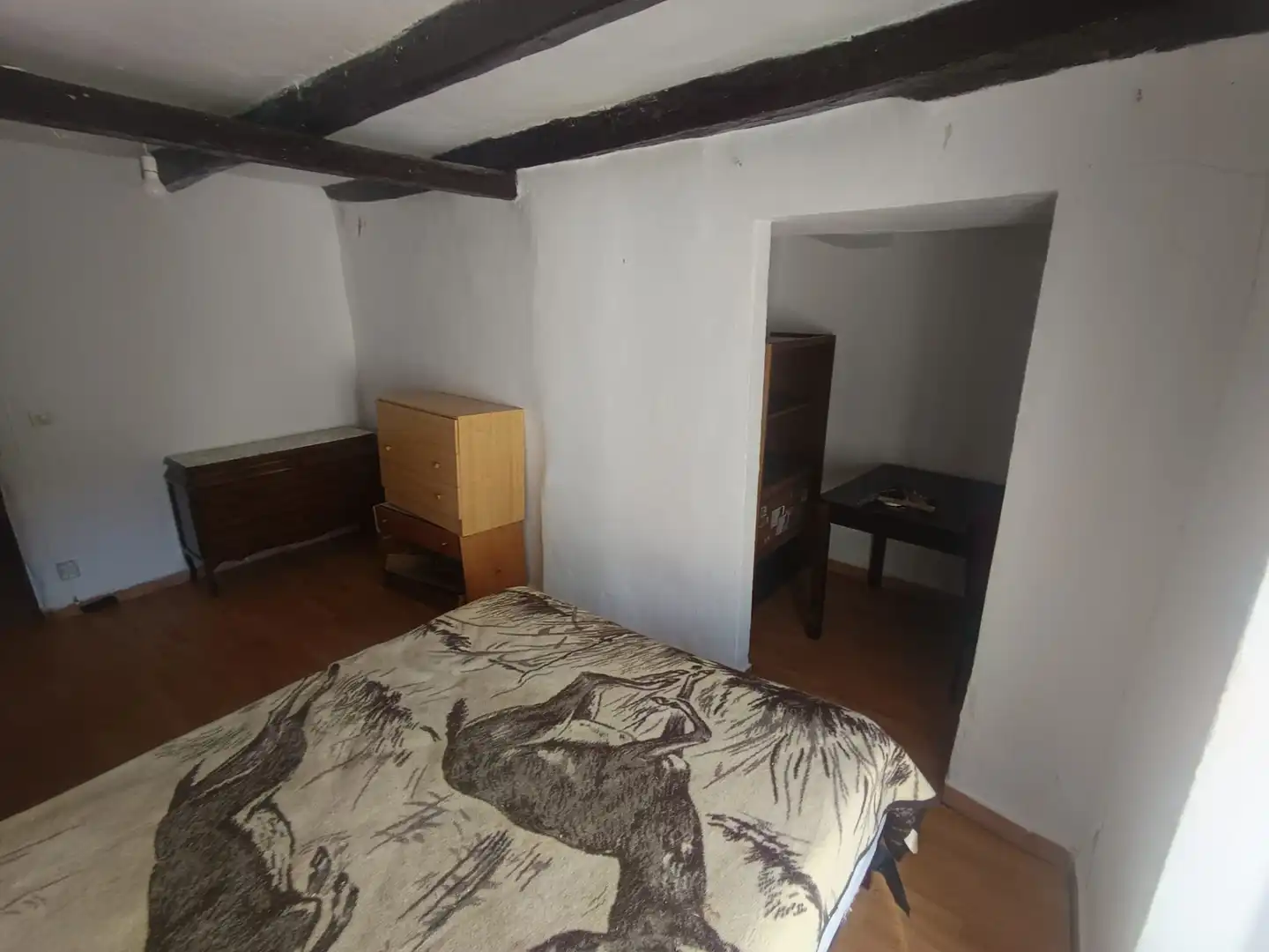 Bedroom of Detached homes for sale in Pesquera de Duero  with Heating, Private garden and Parquet flooring