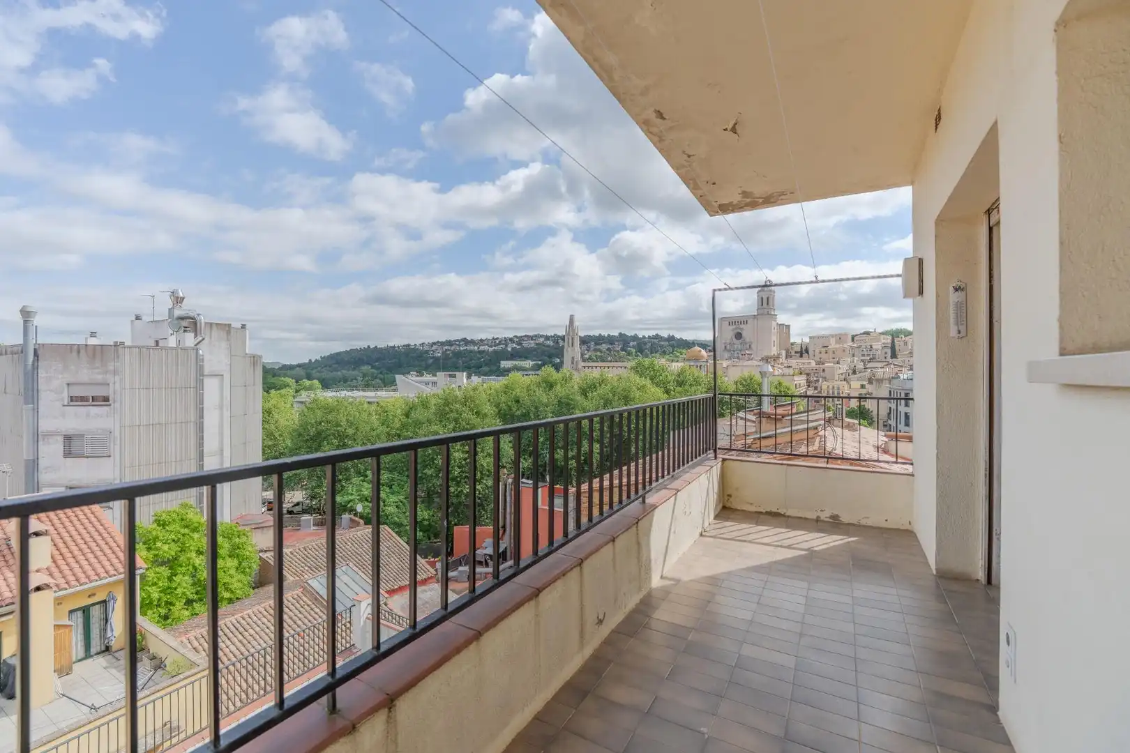 Terrassa de Apartament de lloguer en Girona amb Calefacció, Parquet i Terrassa