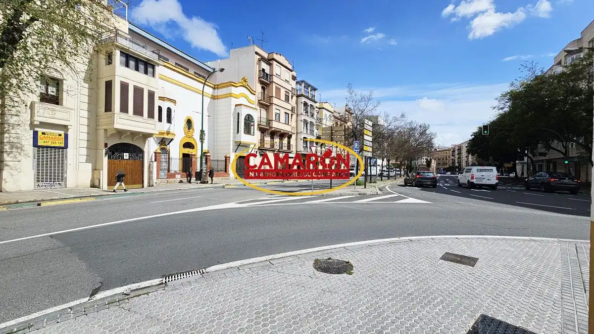 Local comercial en venda a Nervión