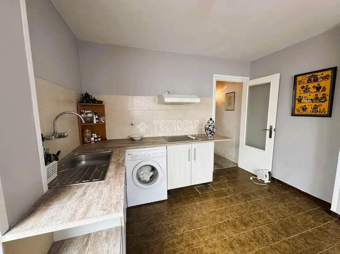 Kitchen of Flat for sale in Zaragoza
